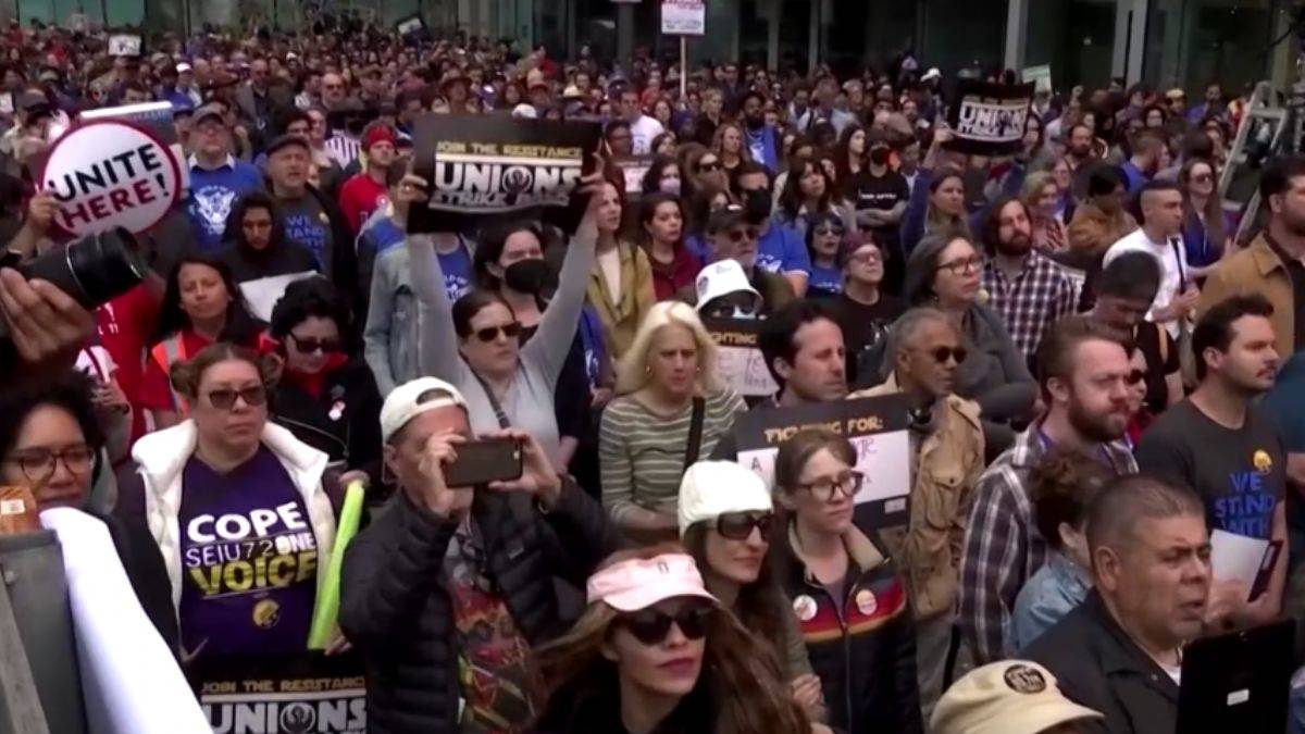 Hollywood'da büyük kriz; film sektörü kilitlendi