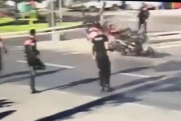 Dur ihtarına uymadı! Bir polis şehit oldu