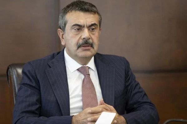 Bakan Tekin, Necmettin öğretmeni yad etti