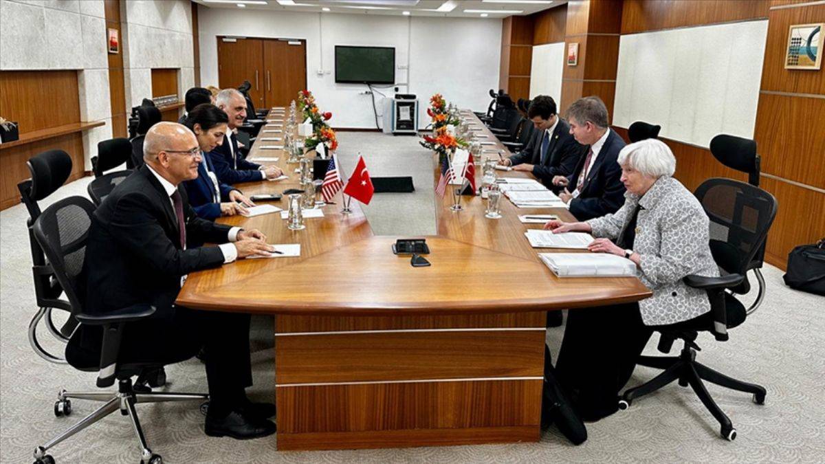 Türkiye ve ABD Hazine bakanları görüştü