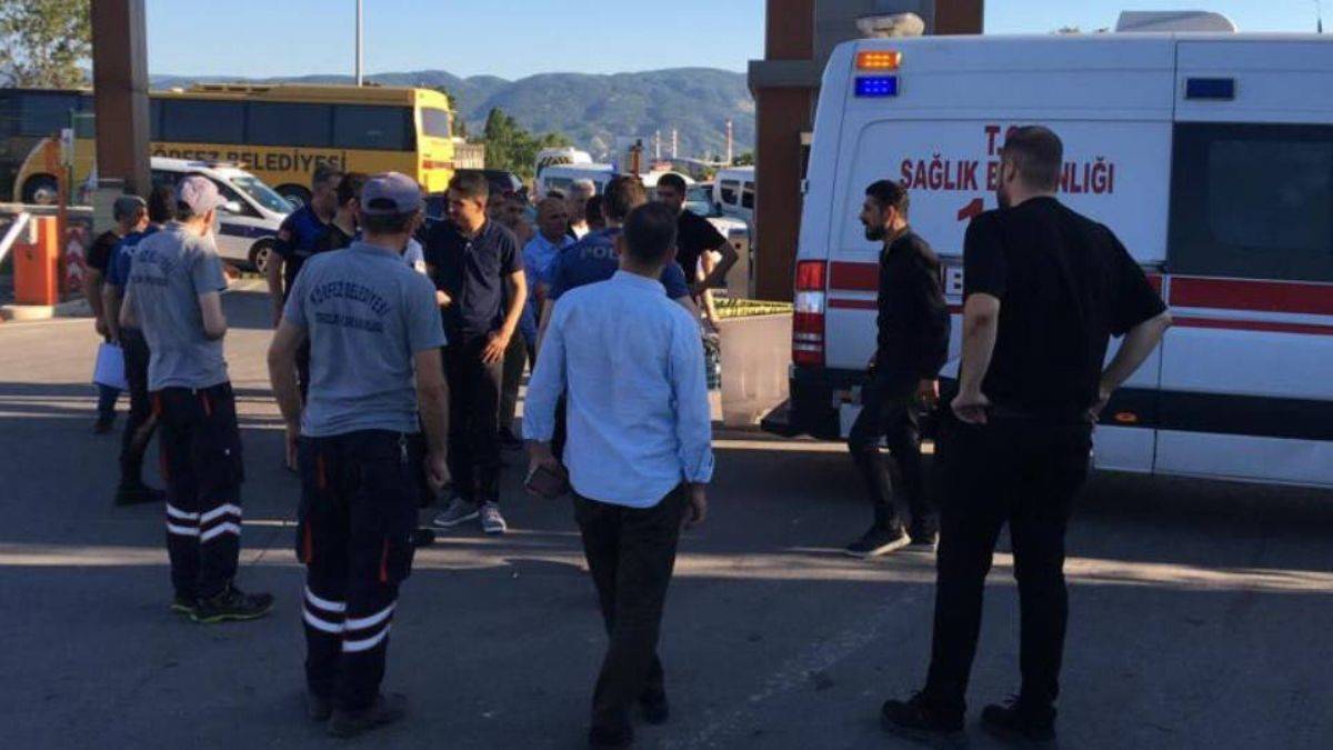 Aynı silahla birbirlerini öldürdüler