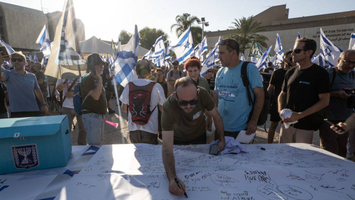 İsrail ordusunda 'Silah Arkadaşları' başkaldırısı