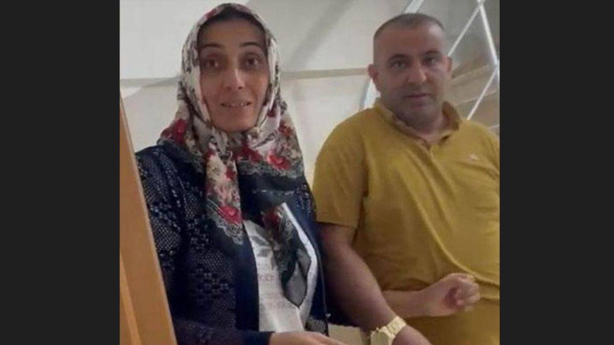 Ev sahibi kiracının kapısını tekmeledi, küfürler savurdu