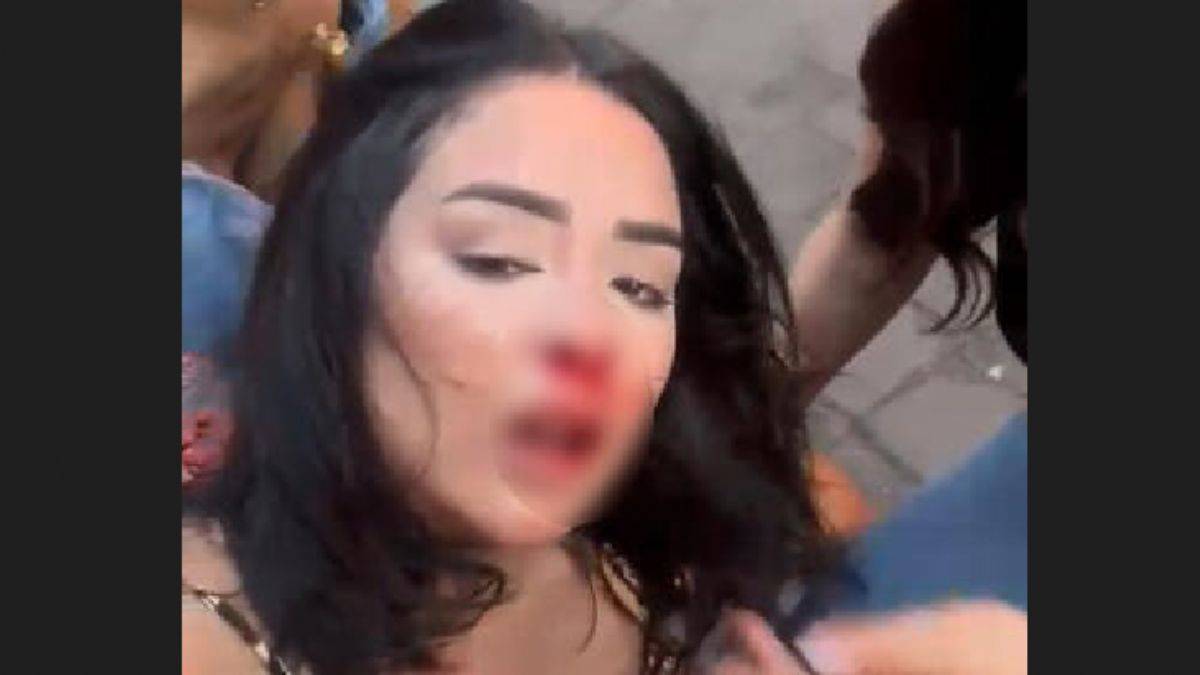 Taksici kadın yolcuyu dövdü! İBB'den ceza