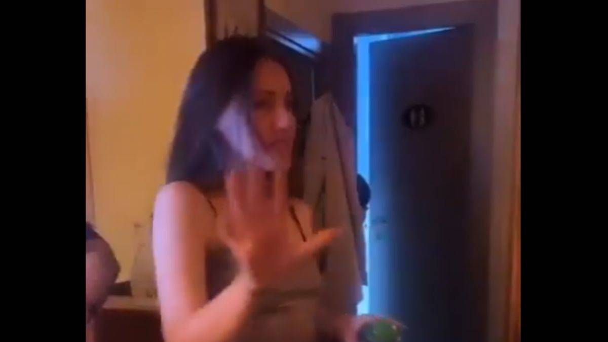 Cihangir'deki 'hızlı flört' kafesi kapatıldı