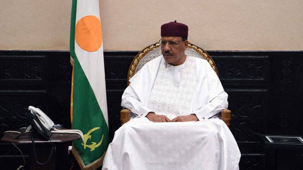 Nijer'de darbe girişimi