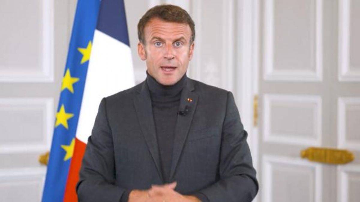 Macron'dan 'yeni emperyalizm' çıkışı