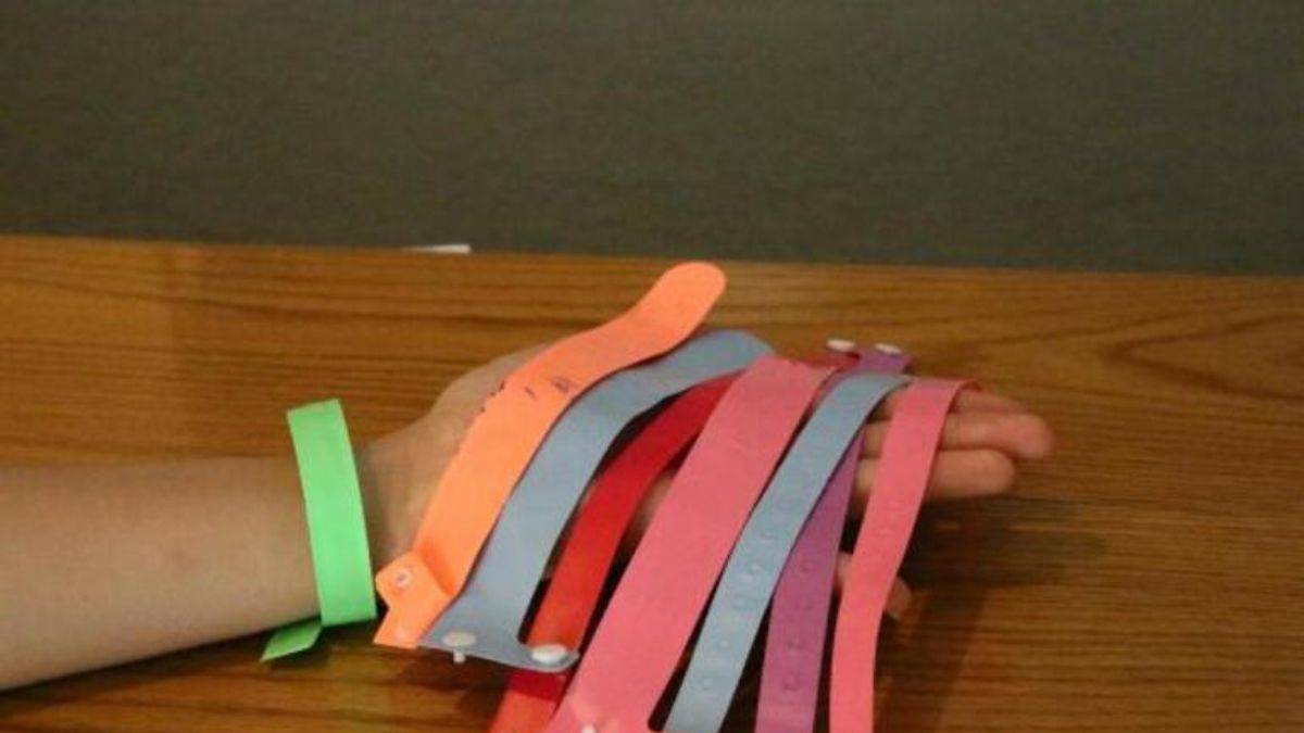 Antalya'yı karıştıran turistin 'bileklik' oyununda detaylar