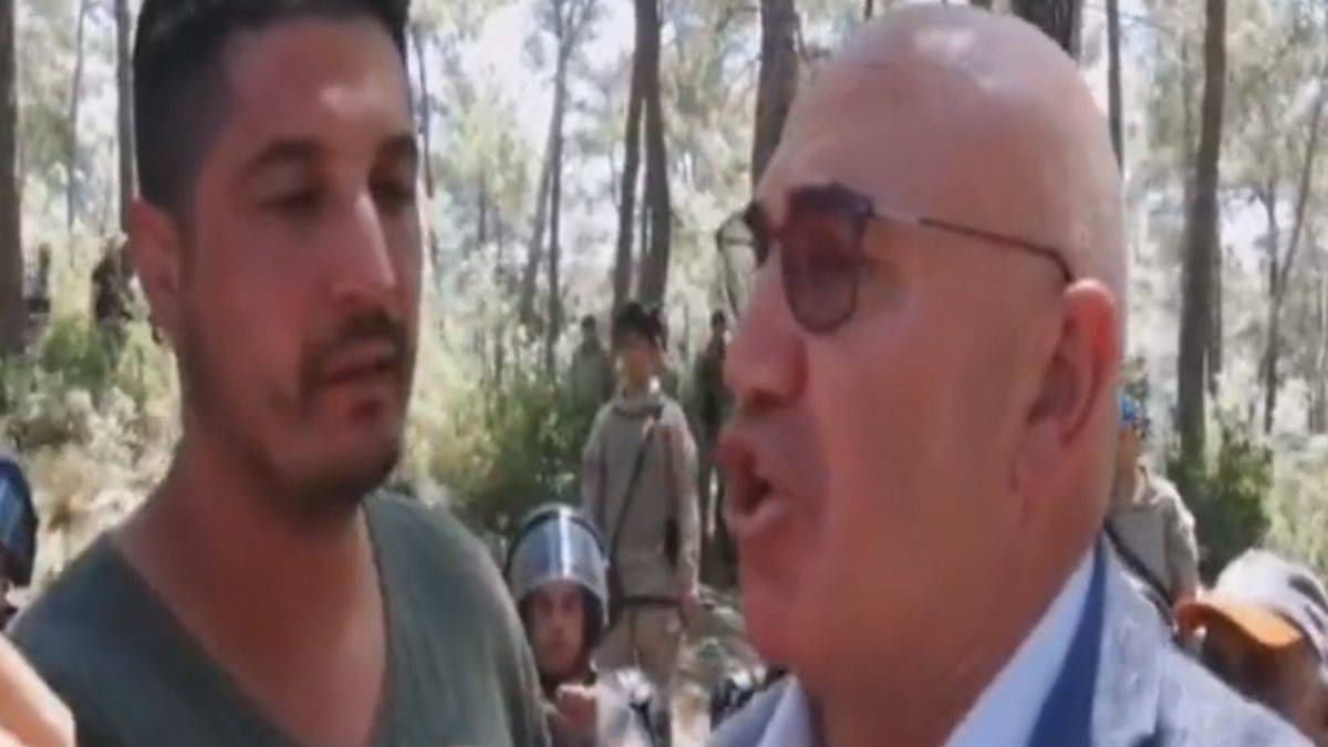 CHP'li Tanal, CHP'liler tarafından yuhalandı