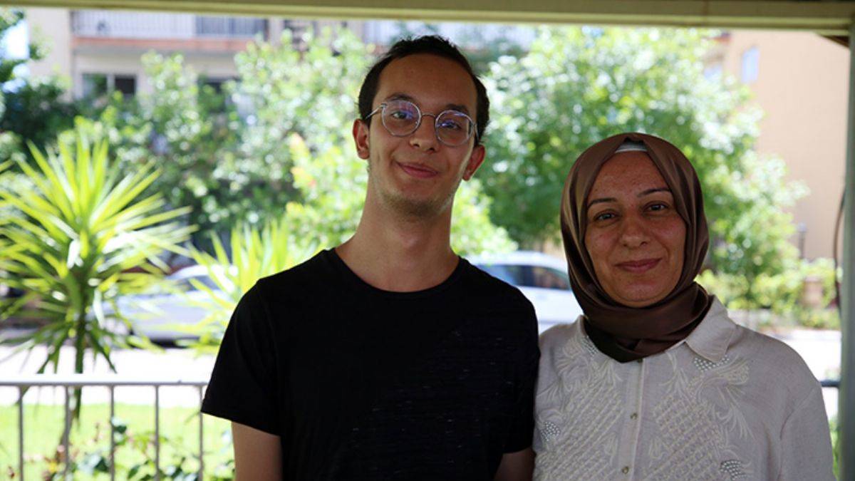 Genç matematikçi Oxford'a ilk sıradan girdi