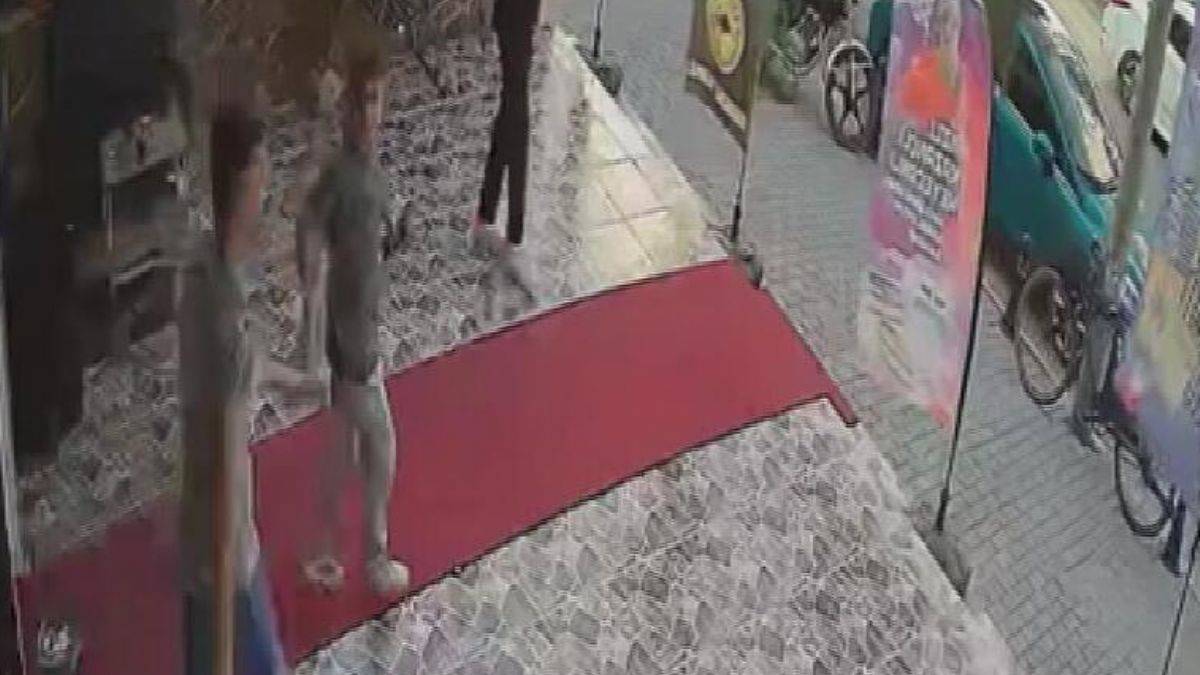 3 ilde korkutan depremler