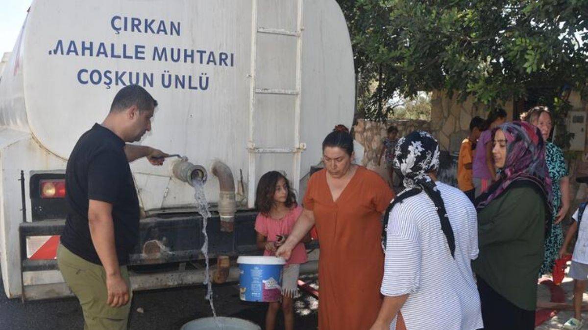 Bodrum'da bidonla su dönemi
