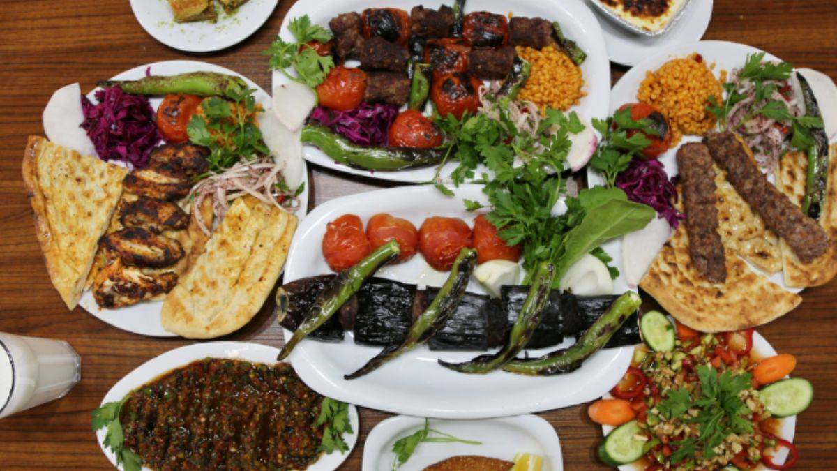 Online siparişlerde zirve yemek belli oldu