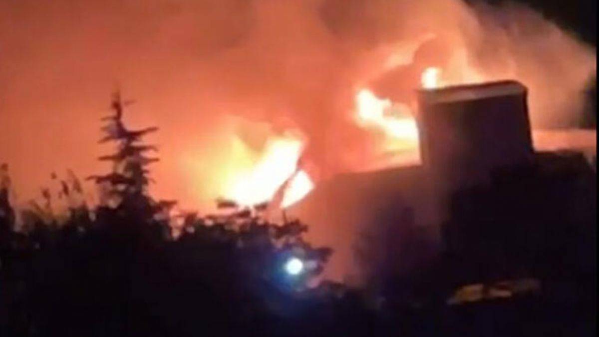 Tunceli'de tabur yatakhanesinde yangın