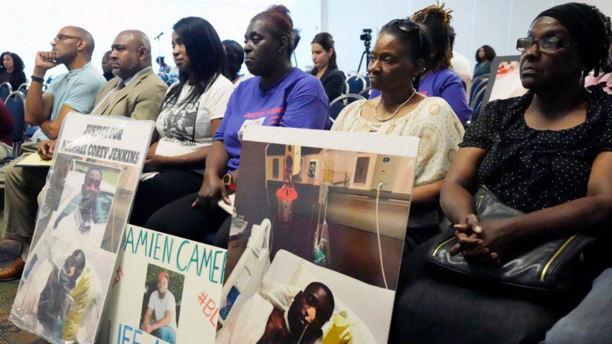 'Eşkıya Tugayı' üyesi polisler siyahilere işkence yaptığını itiraf etti