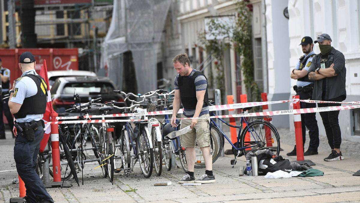 Bu sefer beş yerde birden Kur'an yaktılar