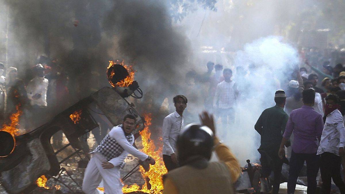 Hindu-Müslüman çatışmasını başlatanların mülkleri yıkılıyor