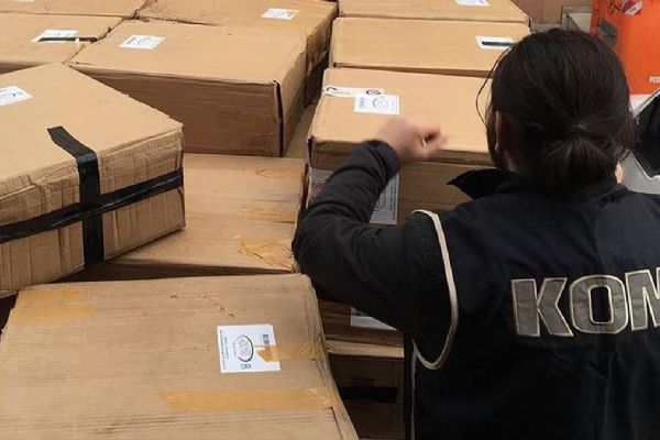 Ankara'da kaçak sigara operasyonu