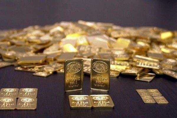 Altının kilogram fiyatı gerilemeye devam ediyor