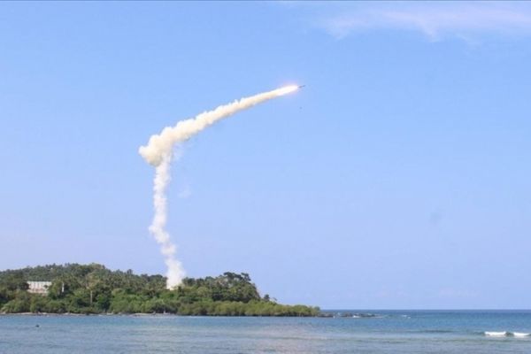 İran'ın süpersonik seyir füzesi geliştirmek için gerekli teknolojiyi elde ettiği iddia edildi