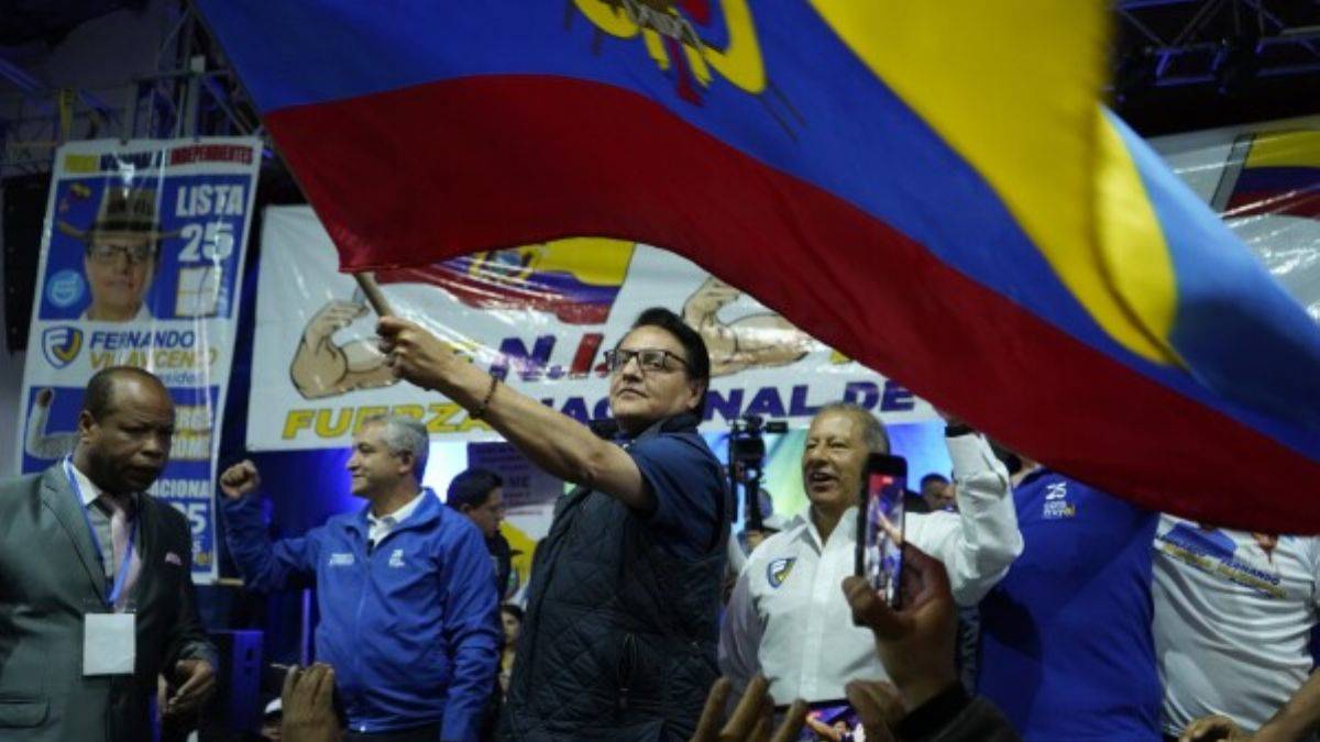 Ekvador'da devlet başkanı adayı başından vurularak öldürüldü