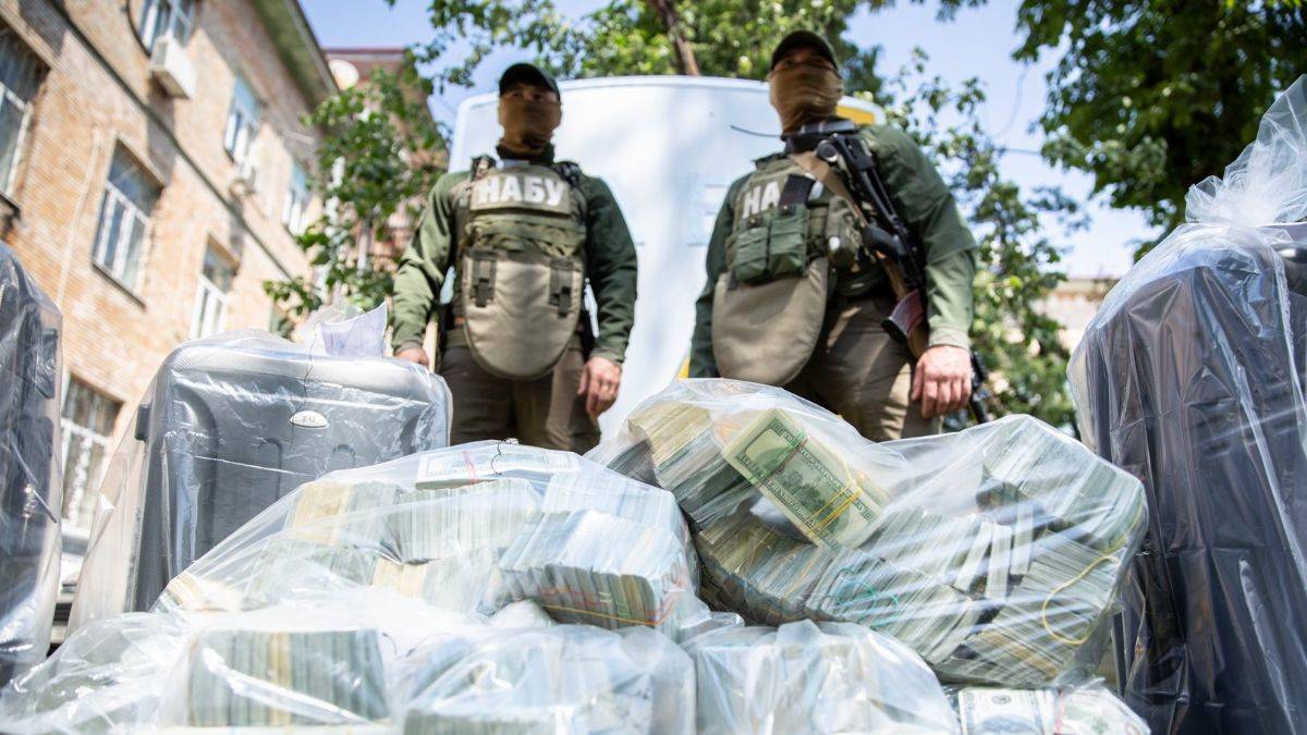 Ukrayna ordusu sistematik yolsuzluk batağında