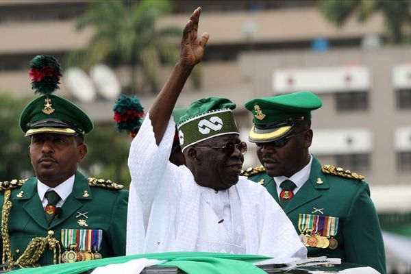 Nijeryalılar, komşu ülke Nijer'e yönelik olası askeri müdahaleden endişeli