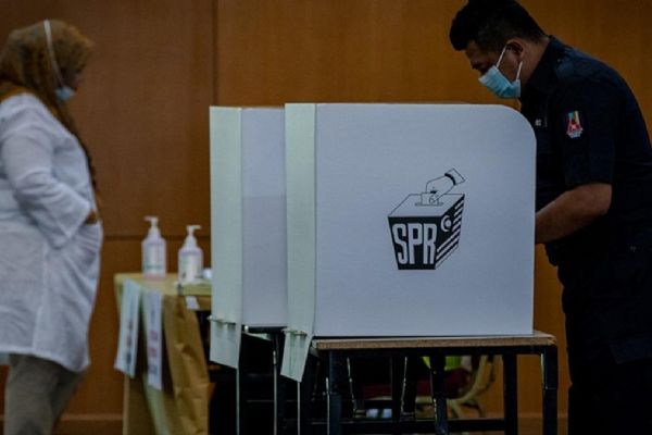 Malezya'da denge değişmedi! Kesin olmayan sonuçlar açıklandı