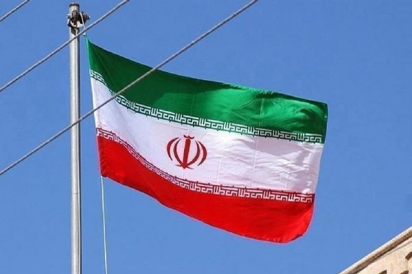 İran'da bir türbeye silahlı saldırı düzenlendi