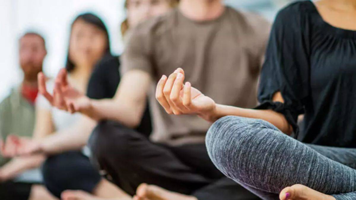 Ruh peşinde dibe vuruş! Kim bu '777' seküler ruhaniler?