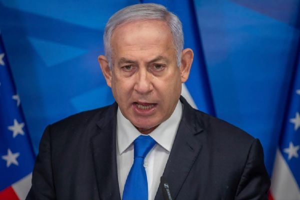 Generallere zehir zemberek sözlerle çıkıştı: Görünen o ki İsrail'i ordu yönetiyor