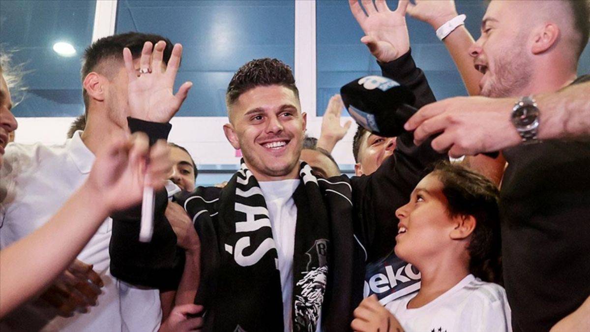 Beşiktaş, Rashica'yı İstanbul'a getirdi