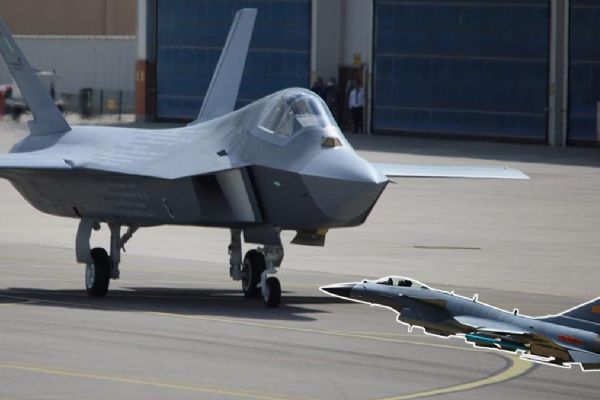 ''KAAN'' denizaşırı ortakların arasını açtı! Yerli savaş uçağımız daha uçmadan küresel dengeyi etkiledi