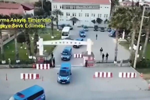 Bakan Yerlikaya: 39 göçmen kaçakçılığı organizatörü yakalandı