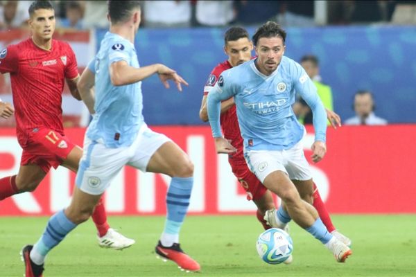 UEFA Süper Kupa'nın sahibi Manchester City oldu