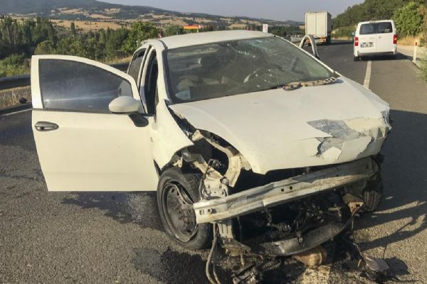 Uşak'ta feci kaza: 2 ölü