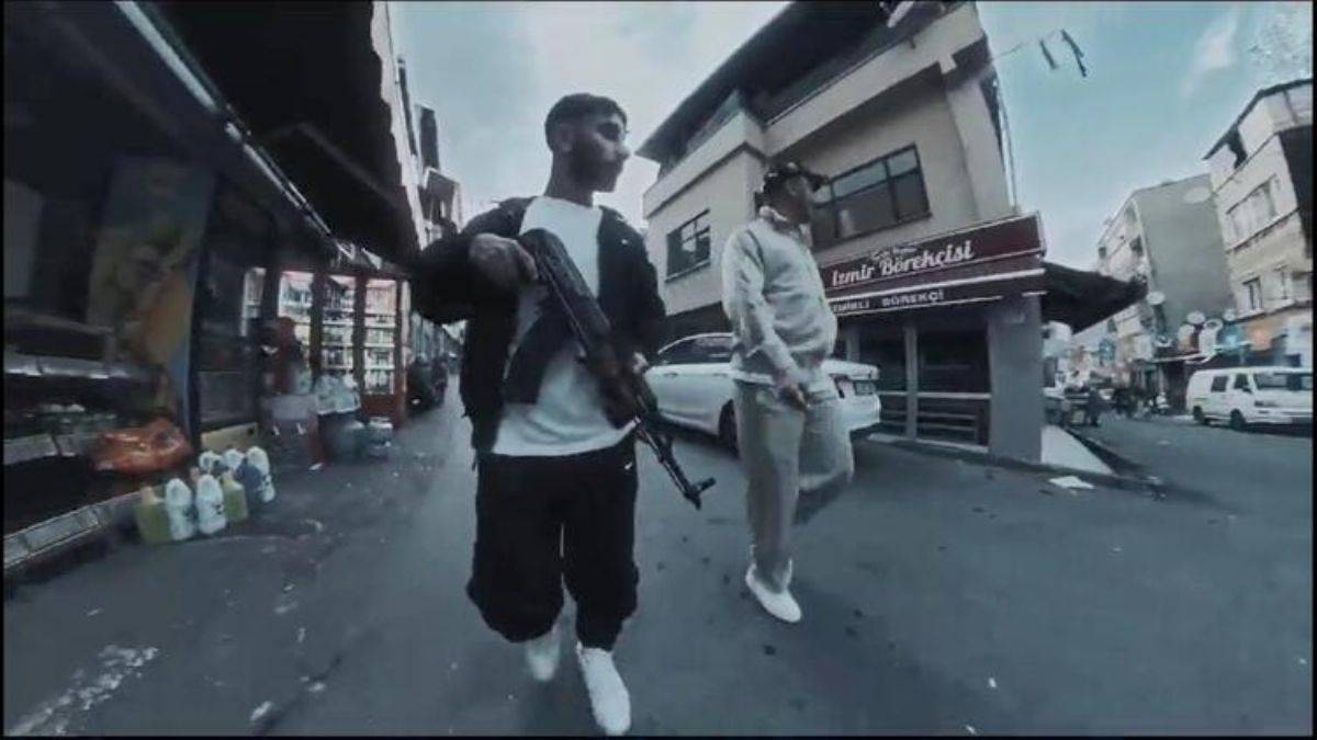 İstanbul'da rapçilere operasyon