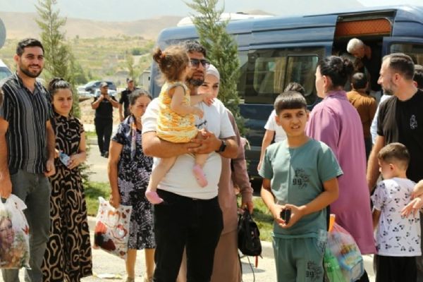 Ermeni işgalinden kurtarılan Füzuli şehrine aileler yerleşmeye başladı
