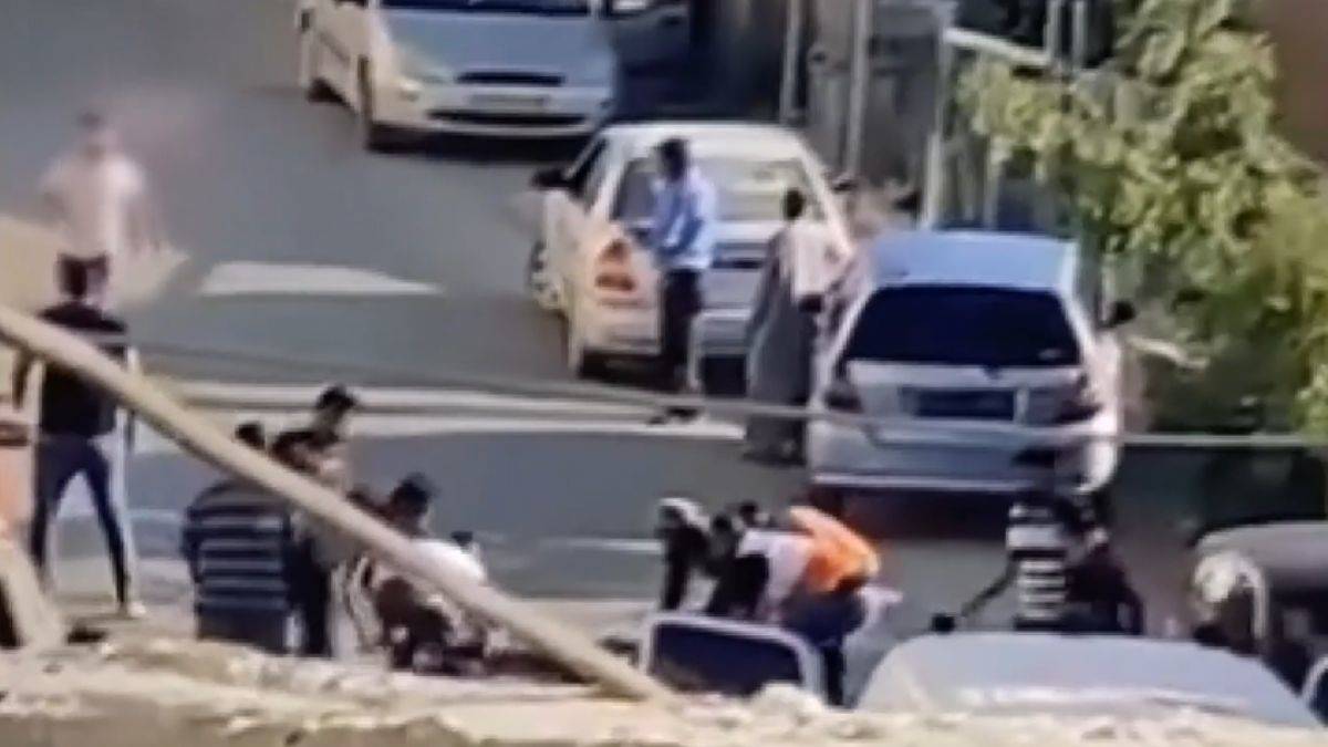 İsrail ordusu, yardıma koşan Filistinliyi başından vurdu