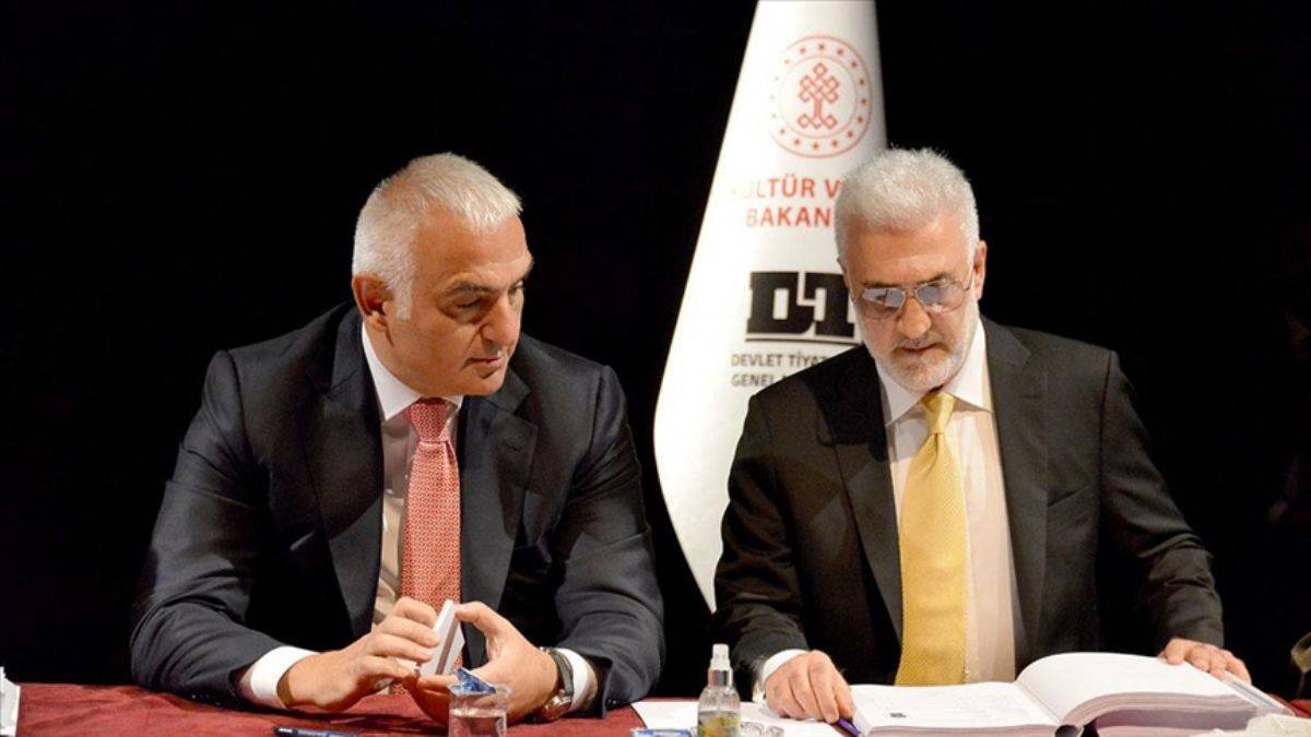 Tamer Karadağlı dönemi tiyatroda yeni sezon