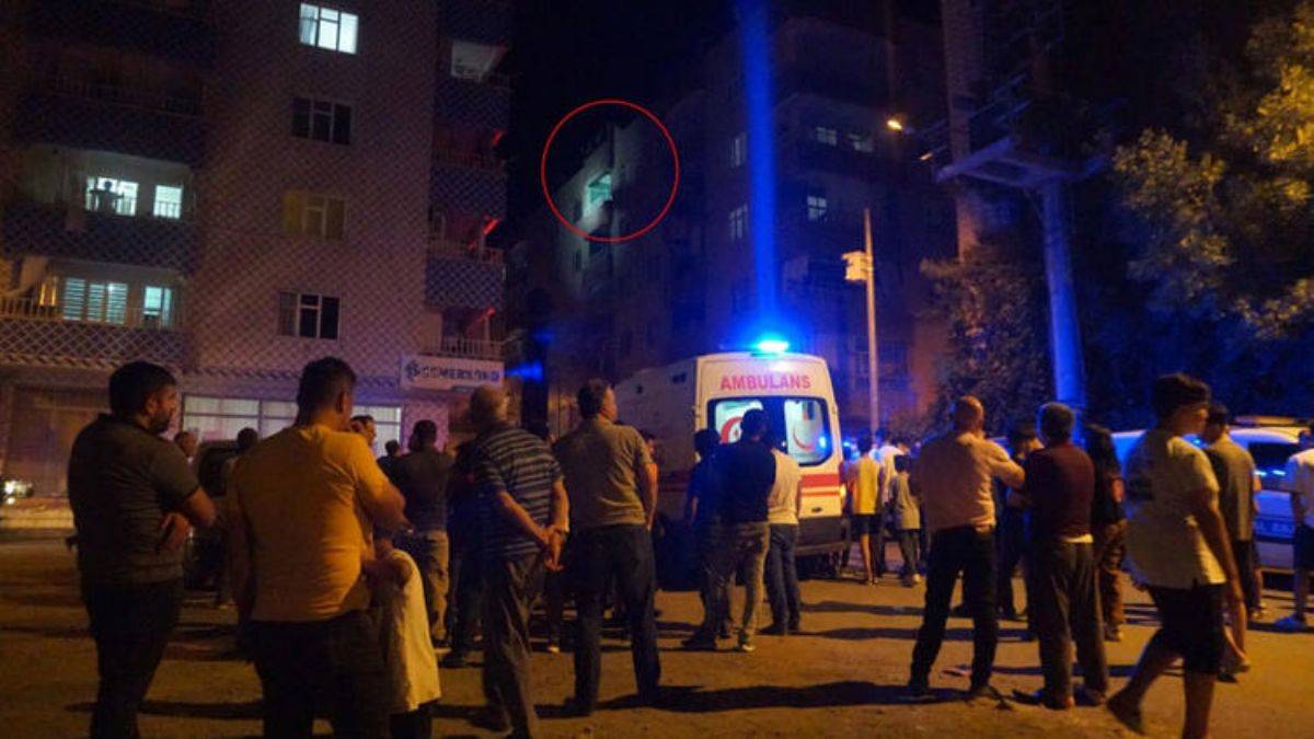 Eşinin evini ateşe veren koca, intihar etti