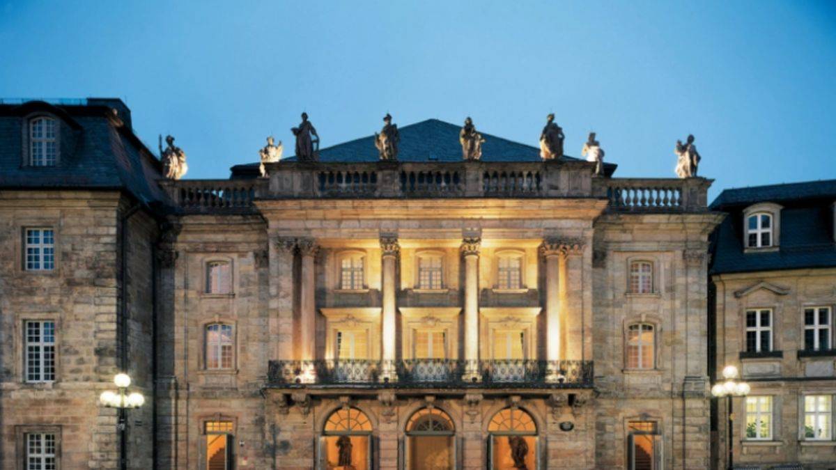 Wagner'in binasına Sultan Abdülaziz'den bağış