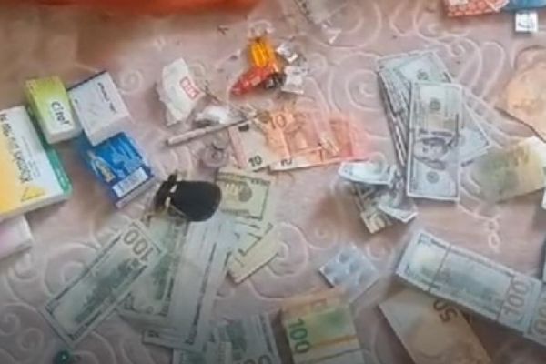 Gaybubet evlerine operasyon! 7 FETÖ'cü gözaltına alındı