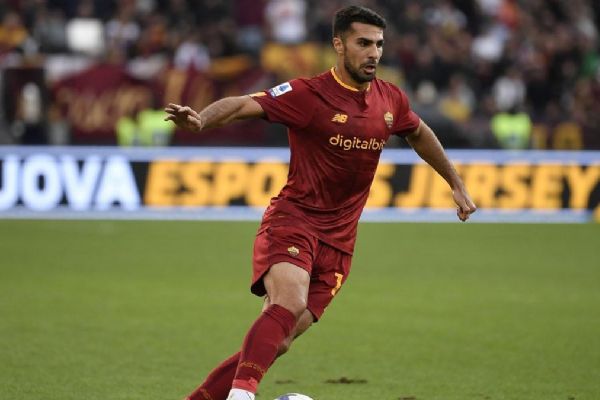 Galatasaray savunmasına Romalı milli yıldız Zeki Çelik