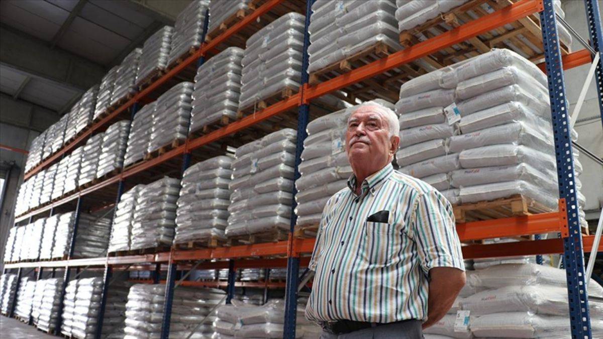 Satın aldığı yemi beğenmedi, kendi fabrikasını kurdu