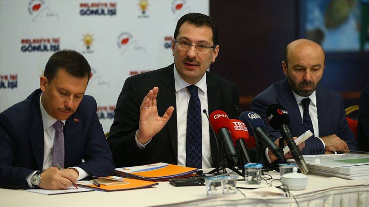 AK Partili Yavuz: 'Kapanan fabrika gördünüz mü?'