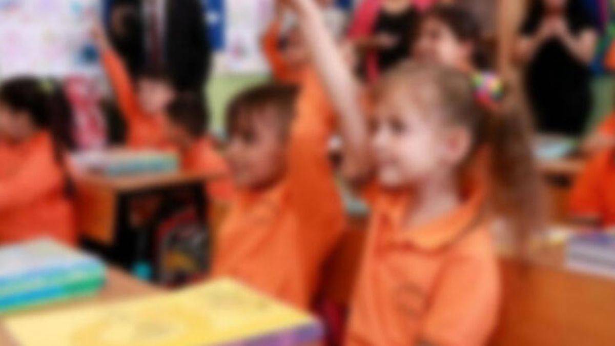 Okul kıyafetlerine rekor zam