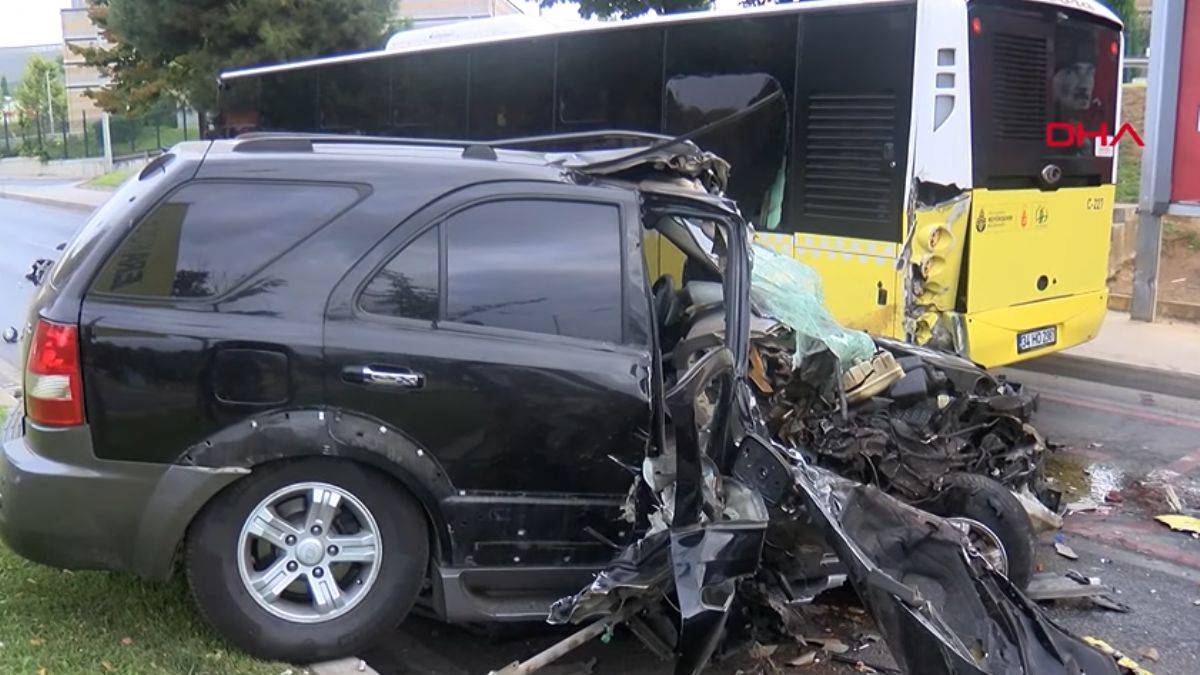 Cip, İETT otobüsüne çaptı