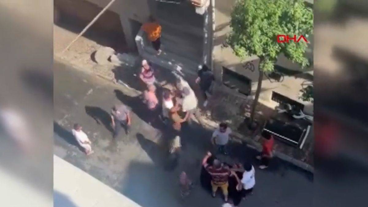 Tekmeli yumruklu ev sahibi-kiracı kavgası