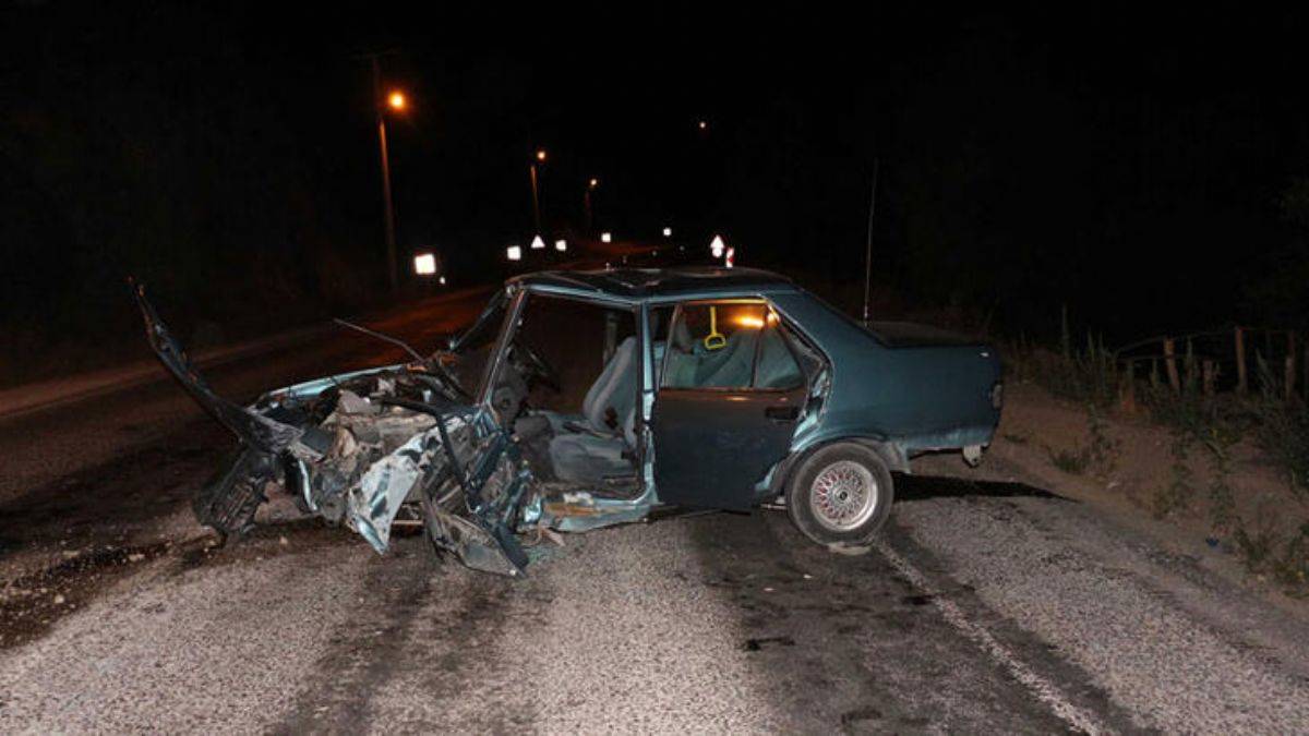 Çankırı'da iki otomobil çarpıştı: 7 yaralı